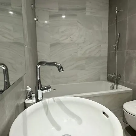 Elysia рark Luxury Apartment Paphos